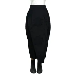 EMBROIDERED  SLIM SKIRT