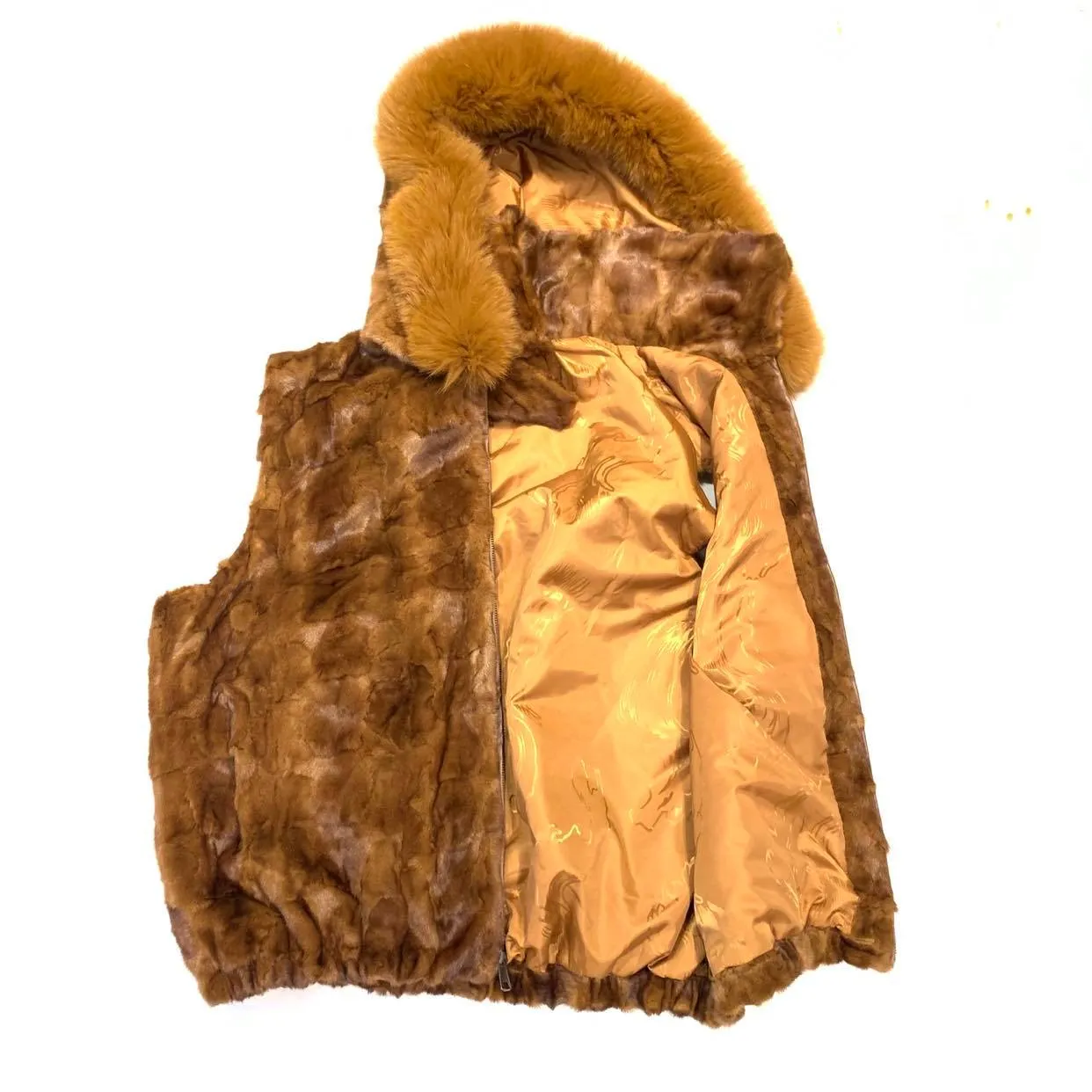 Kashani Men's Whisky Mink Diamond Cut Fox Fur Hooded Vest