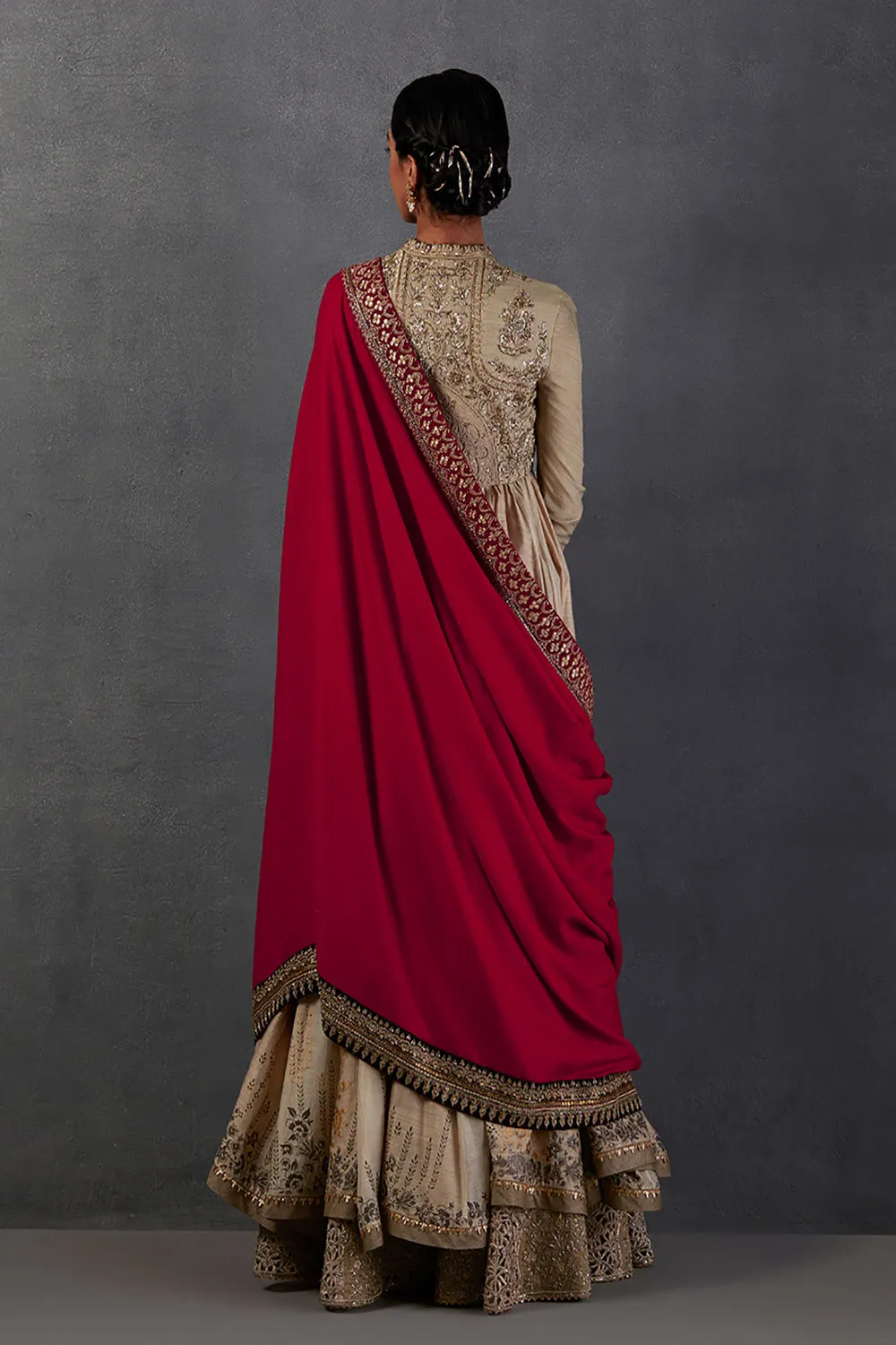 Red Woolen Embroidered Dushala ( Dushala-02 )