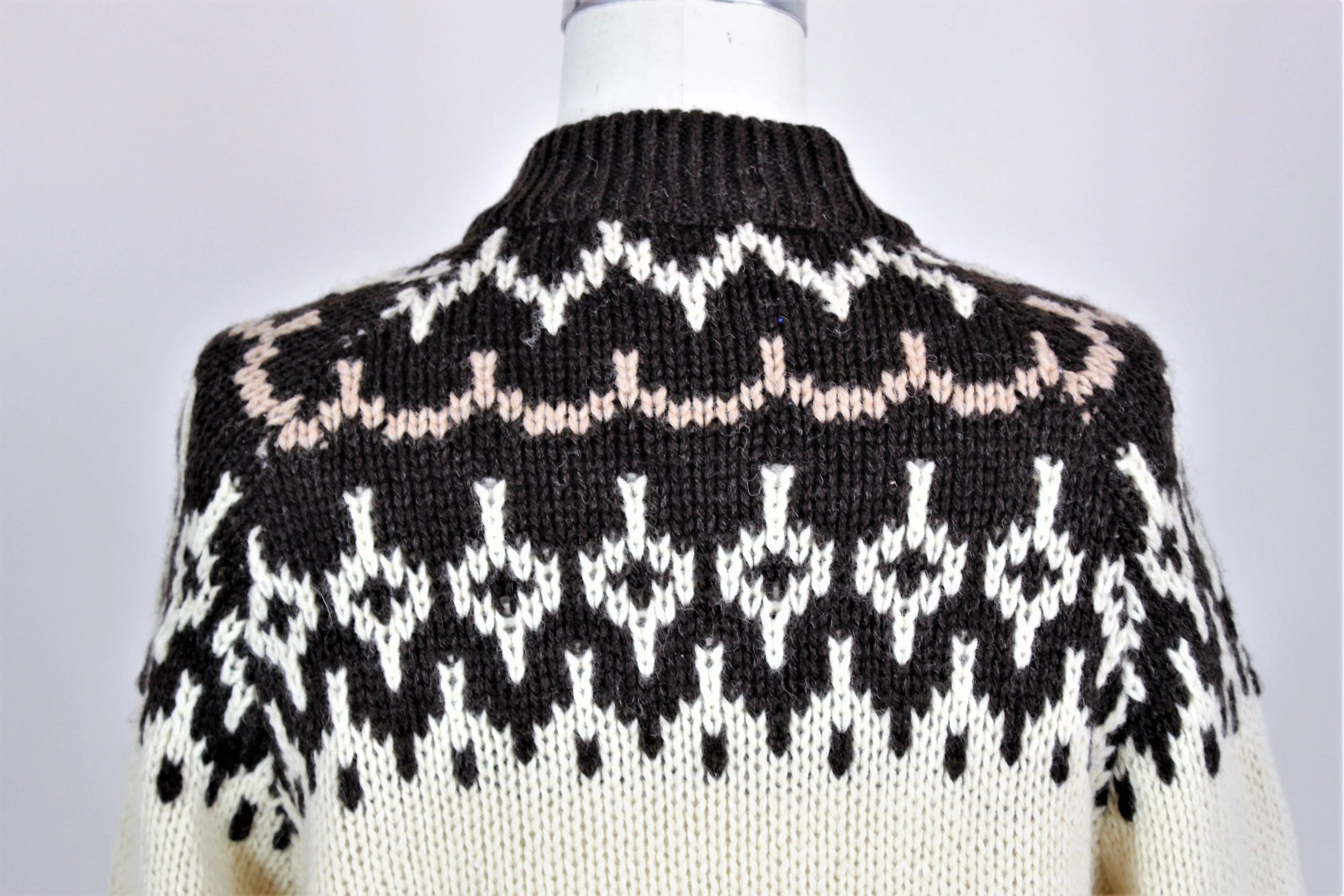 Vintage 1970s Pendleton Wool Pull Over Ski Sweater